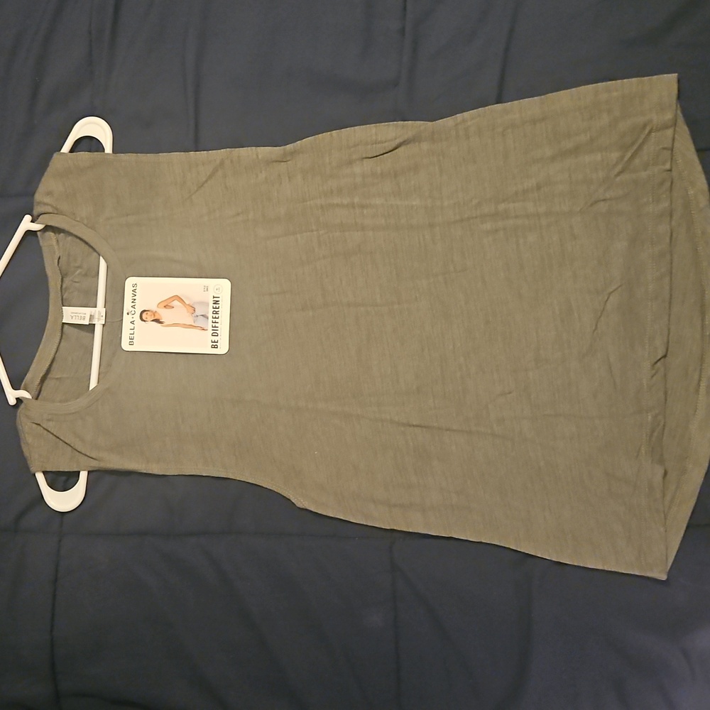 Bella Canvas Scoop Muscle Tank Medium Grey NWT